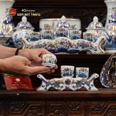 Bộ Kỷ Ngai 3 Chén Thờ Men Lam Vẽ Vàng Họa Tiết Rồng