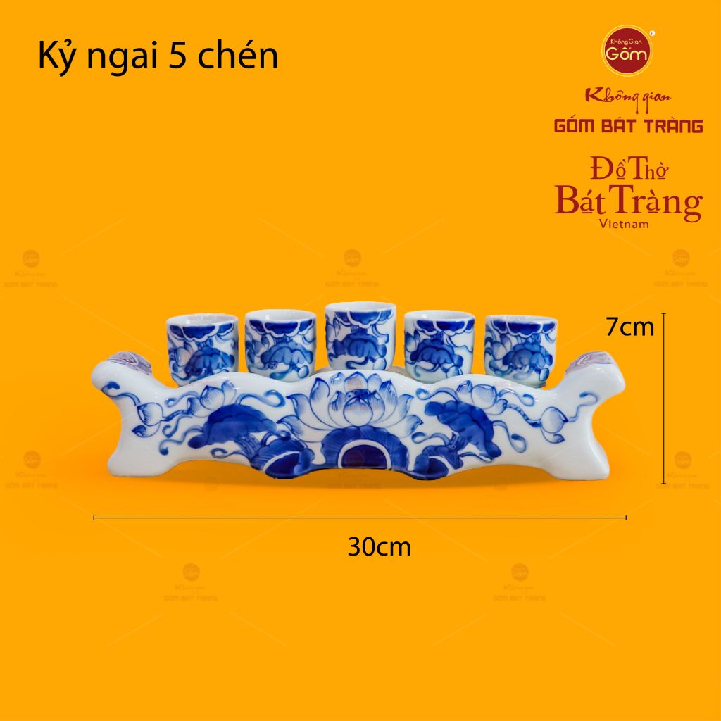 Bộ Kỷ Ngai 5 Chén Thờ Men Lam Họa Tiết Hoa Sen