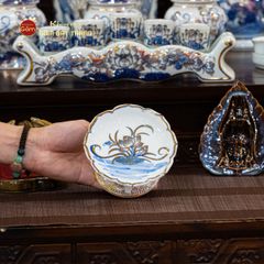 Chân Nến Thờ Men Lam Vẽ Vàng Họa Tiết Hoa Sen