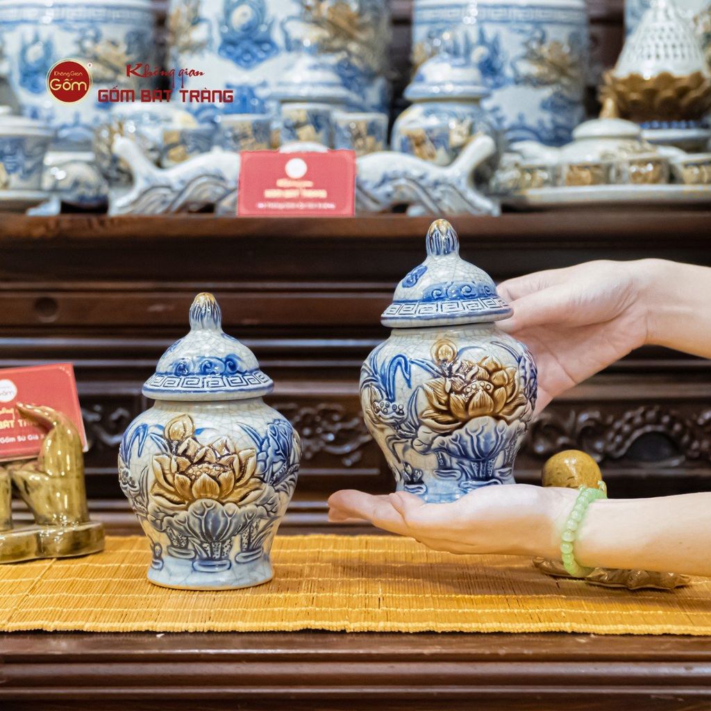 Chóe Thờ Men Rạn Họa Tiết Hoa Sen