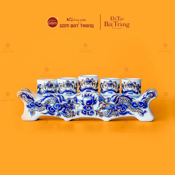 Bộ Kỷ Ngai 5 Chén Thờ Men Lam Nổi Vẽ Vàng