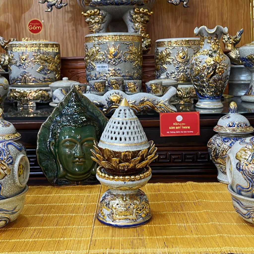 Đốt Trầm Hoa Sen Men Rạn Vẽ Vàng