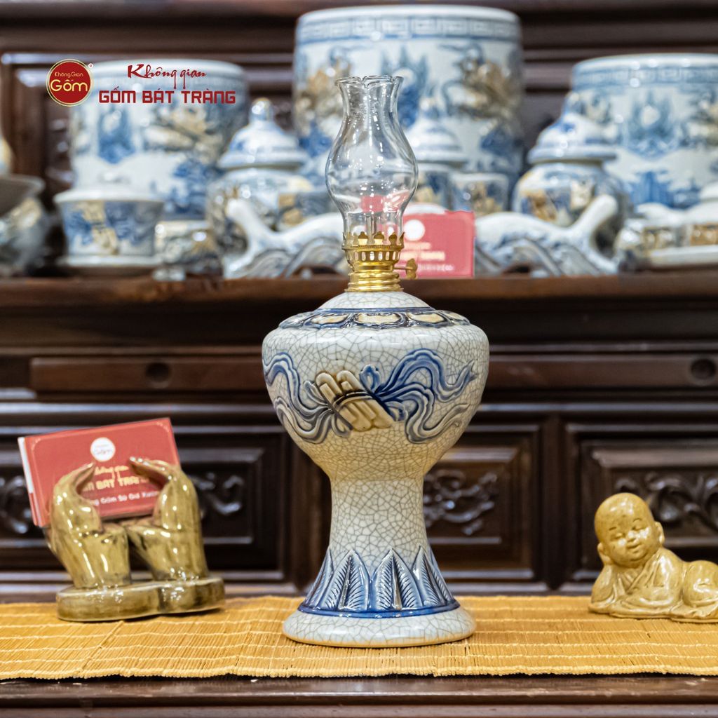 Đèn Dầu Thờ Men Rạn Họa Tiết Cuốn Thư