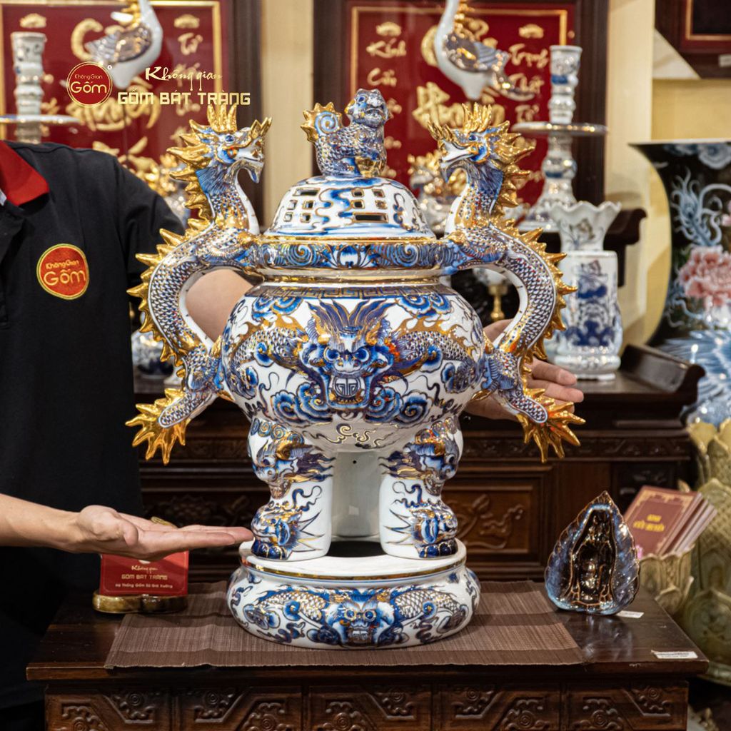 Đỉnh Hương Thờ Men Lam Vẽ Vàng Họa Tiết Thanh Long