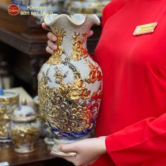 Lọ Hoa Miệng Lượn Công Đào Men Rạn Vẽ Vàng