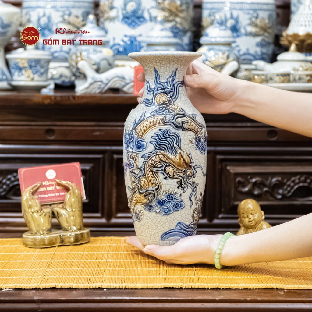 Lọ Hoa Thờ Men Rạn Họa Tiết Cá Chép Hóa Rồng