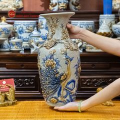 Lọ Hoa Thờ Men Rạn Họa Tiết Công Đào