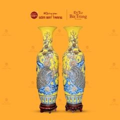 Lộc Bình Men Vàng Công Đào Đắp Nổi Vẽ Vàng