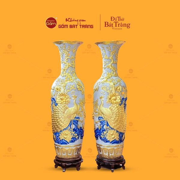 Lộc Bình Men Rạn Công Đào Đắp Nổi Dát Vàng