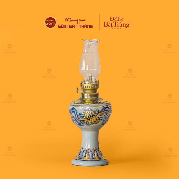Đèn Dầu Thờ Men Hoàng Tộc Vẽ Vàng Họa Tiết Cuốn Thư