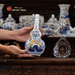 Nậm Rượu Men Lam Vẽ Vàng Họa Tiết Hoa Sen