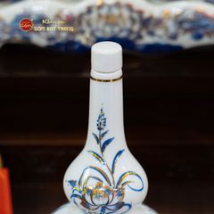 Nậm Rượu Men Lam Vẽ Vàng Họa Tiết Hoa Sen