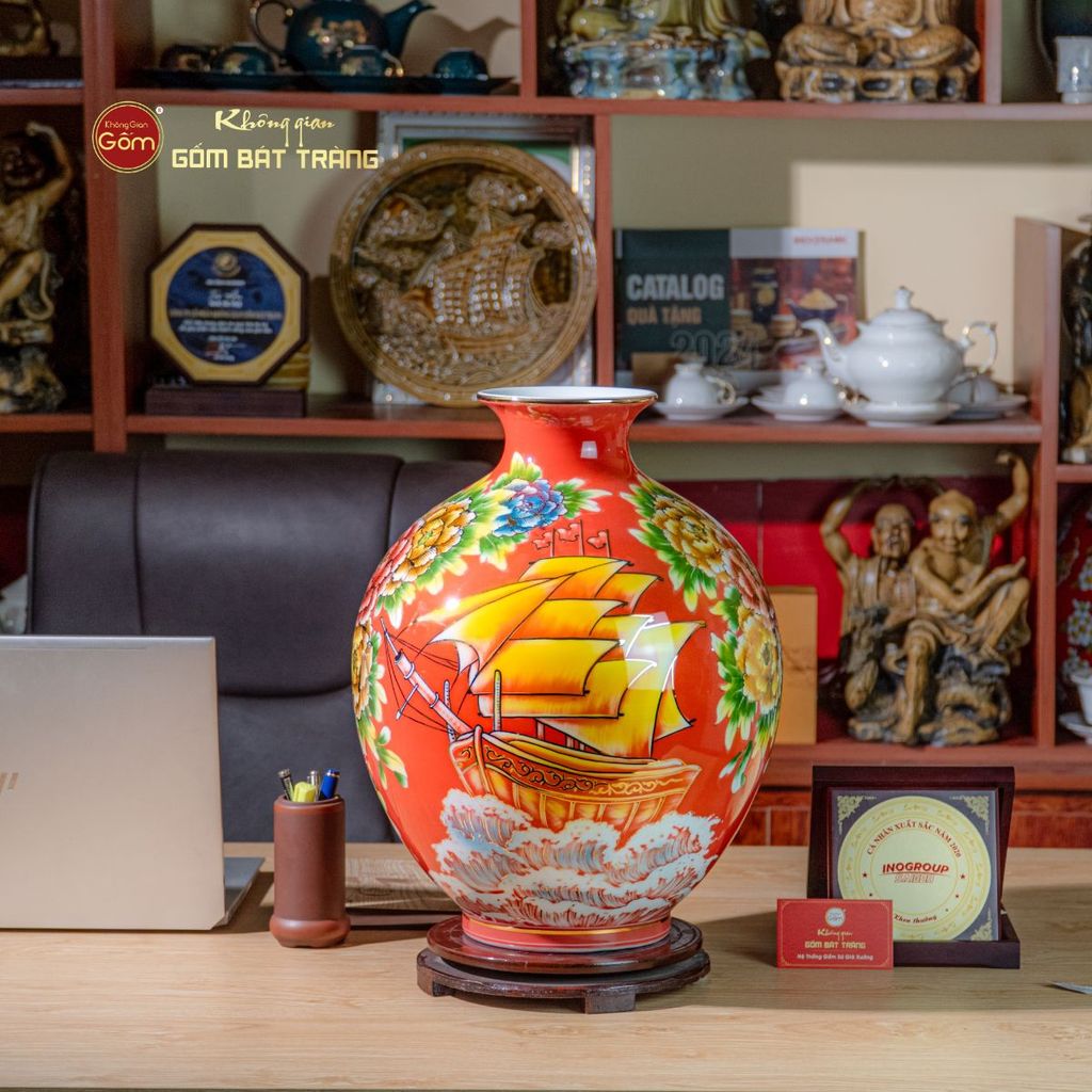 Quả Hút Lộc Men Đỏ Vẽ Vàng Thuận Buồm Xuôi Gió