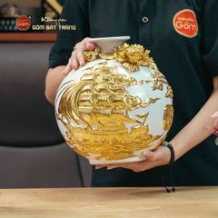 Quả Hút Lộc Men Trắng Dát Vàng Thuận Buồm Xuôi Gió