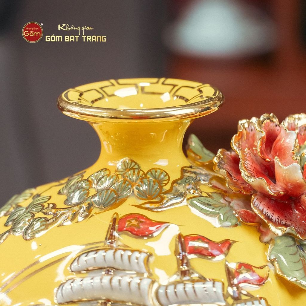Quả Hút Lộc Men Vàng Vẽ Vàng Thuân Buồm Xuôi Gió
