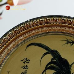 Đĩa Trưng Bày Kim Kê Độc Lập