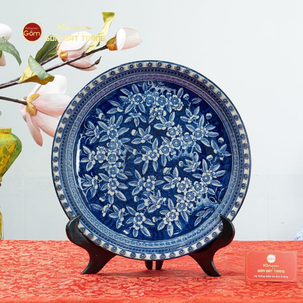 Đĩa Trưng Bày Hoa Đào Nở Rộ