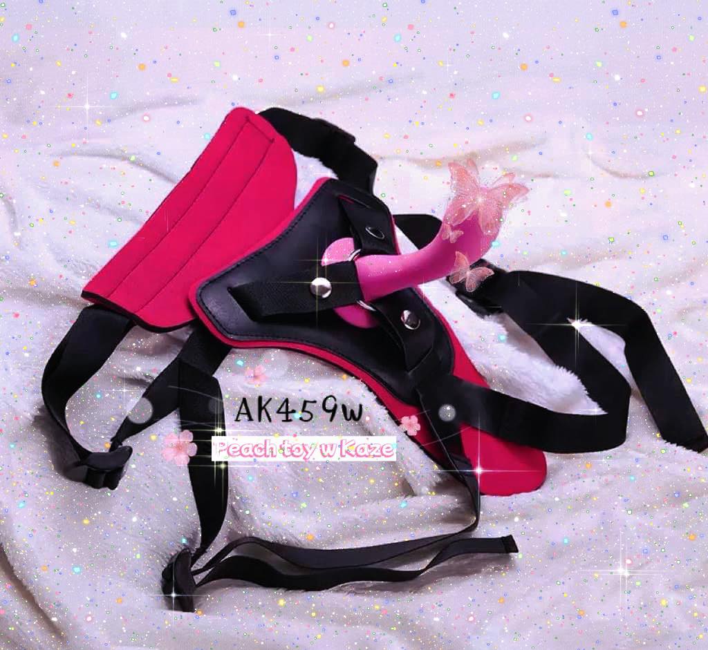 Pink strap on ( Ak459w )