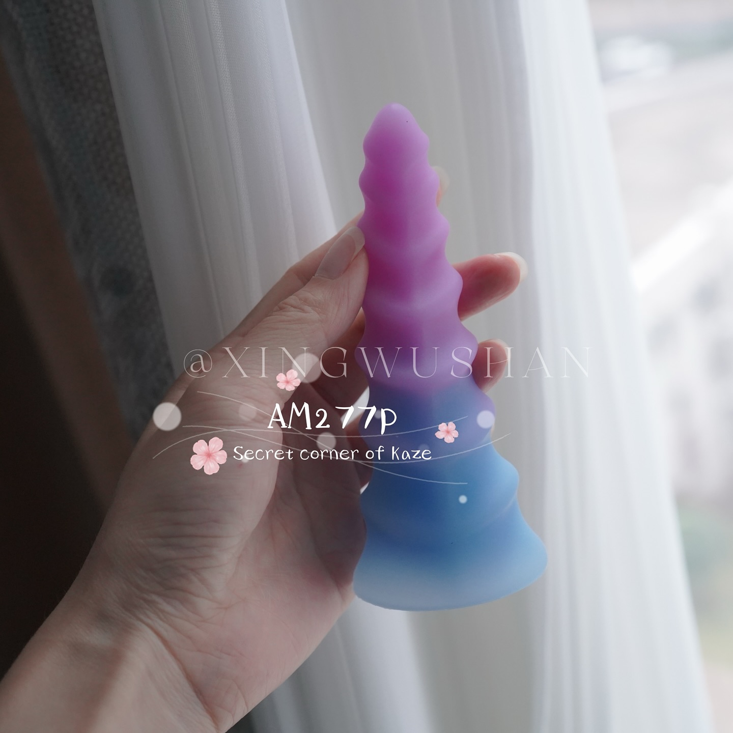 Glowing unicorn horn Am277p