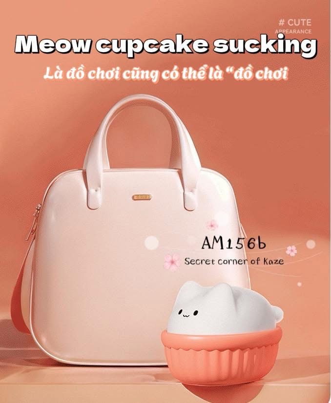 Cat cupcake sucking AM156b