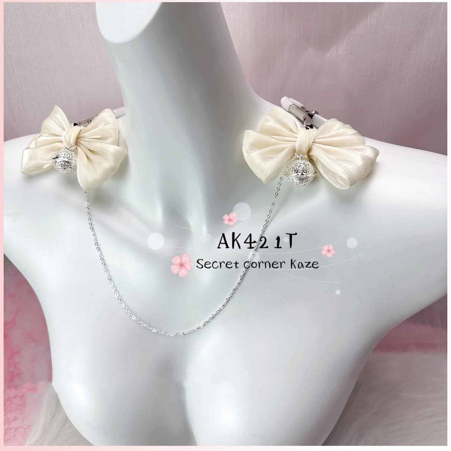 Kẹp nơ + plug AK421T