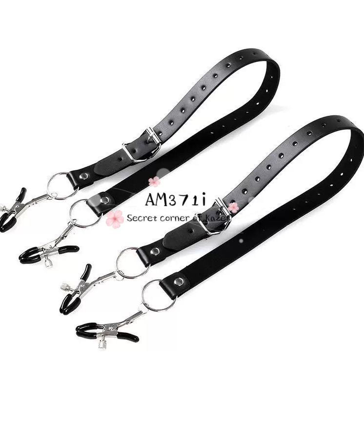 Kẹp bdsm mép cô bé AM371i