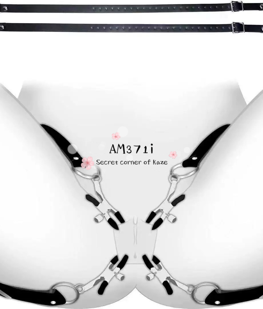 Kẹp bdsm mép cô bé AM371i