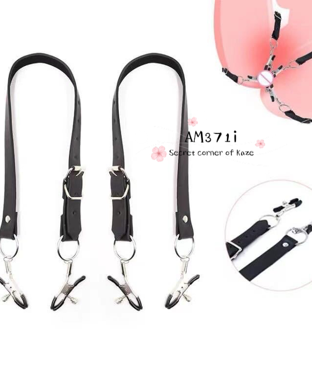 Kẹp bdsm mép cô bé AM371i