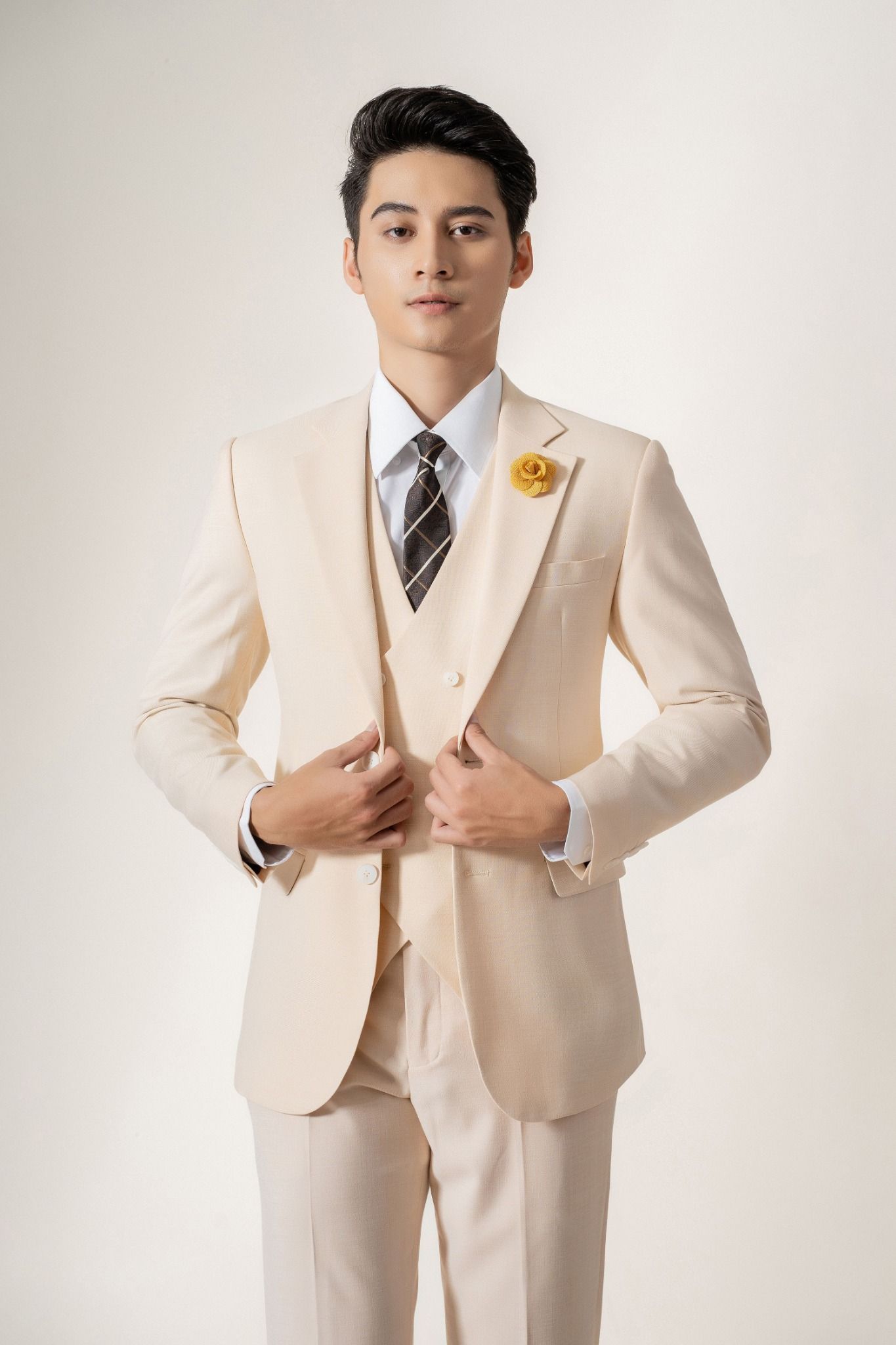 Áo Vest Adam Beige - Av256