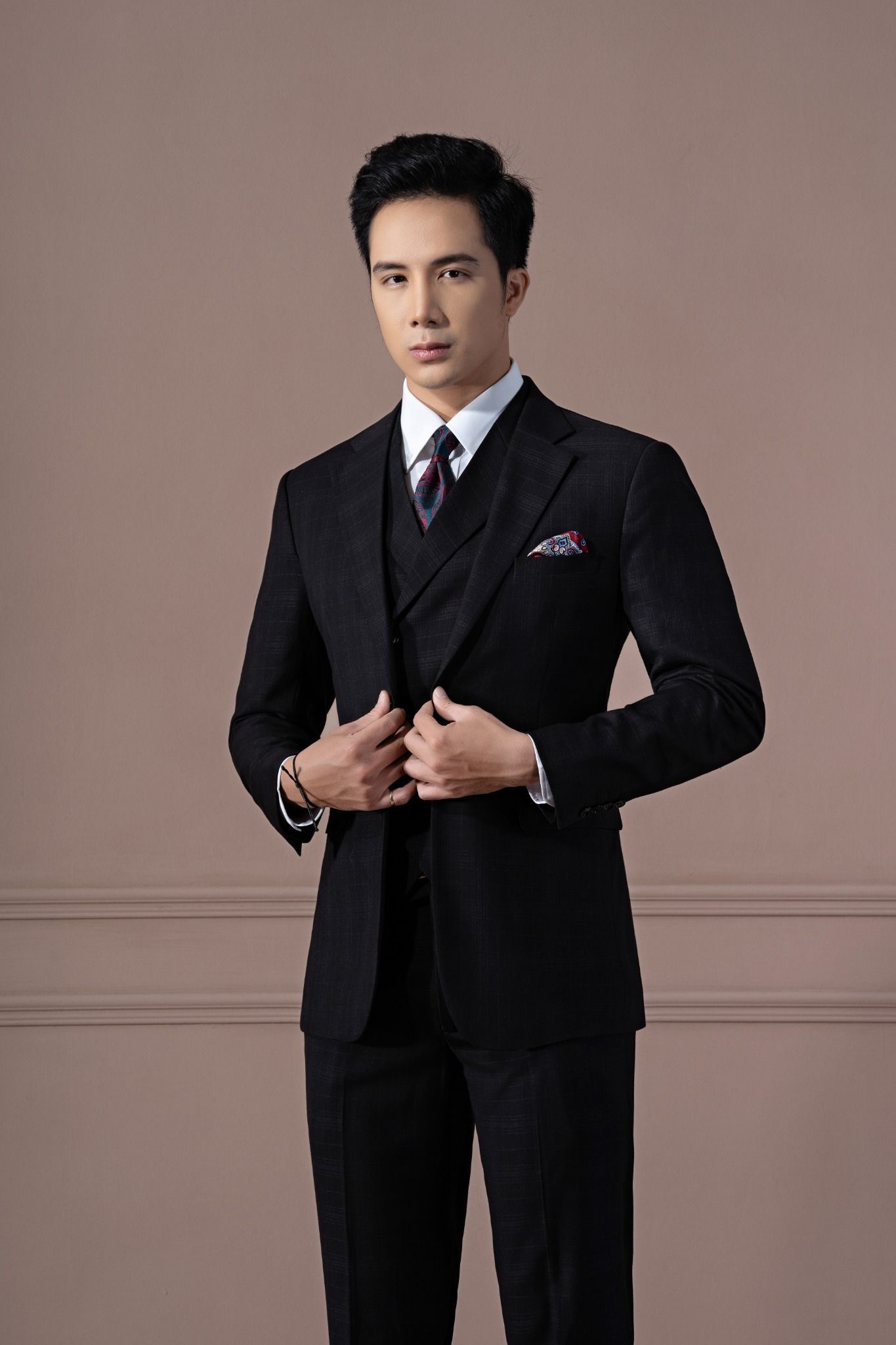 Áo Vest Adam Đen Kẻ Chìm - Av247