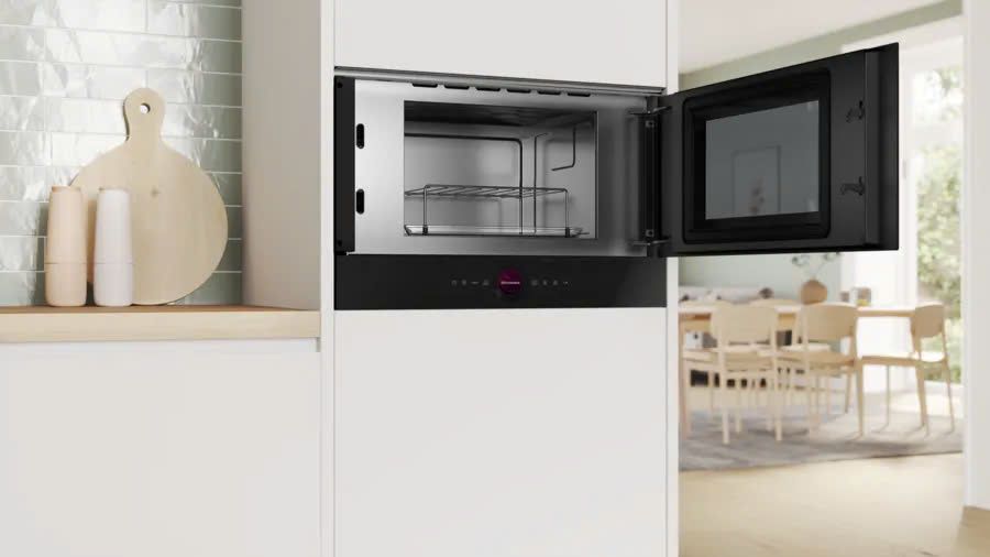 Lò vi sóng âm tủ Bosch BER7321B1 thuộc dòng Series 8 cao cáp