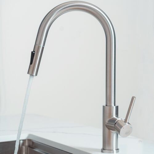 Vòi rửa bát dây rút Reno