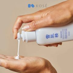 Sữa Dưỡng Cô Đặc KOSE SEKKISEI ESSENTIAL SOUFFLE (120ml)