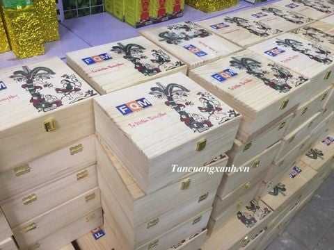 Trà Thái Nguyên - Hộp Gỗ Thông In Logo TCX 1