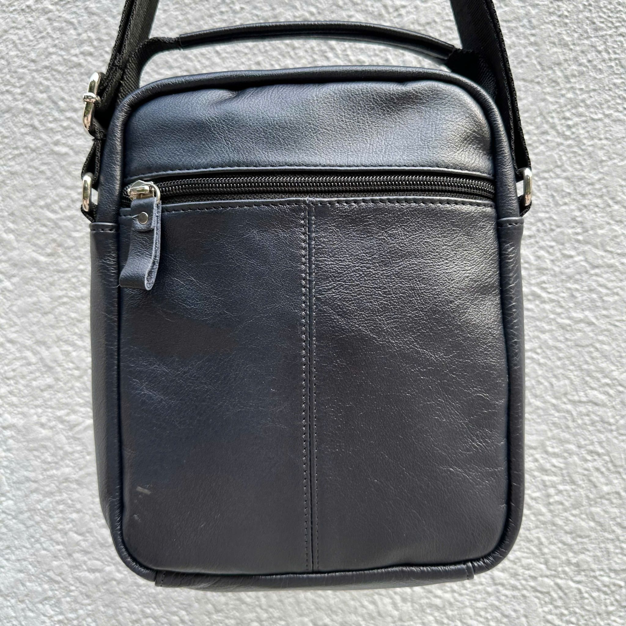  Túi nam đeo chéo da bò thật SB04 