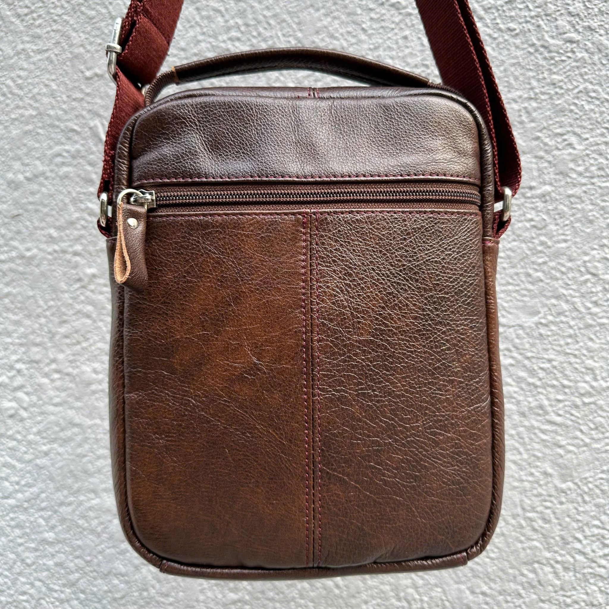  Túi nam đeo chéo da bò thật SB04 