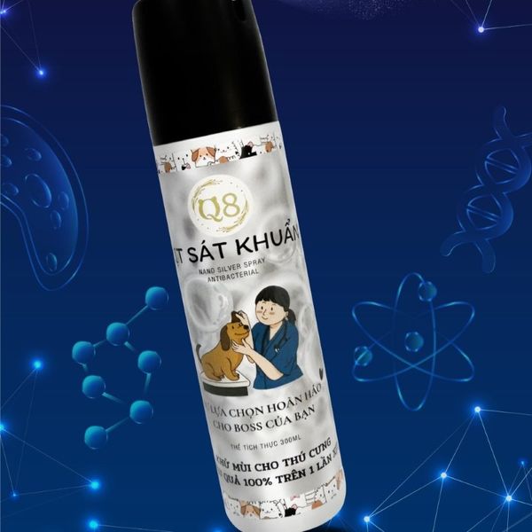 Xịt sát khuẩn khử mùi Nano Silver Q8 chai 300ml cho thú cưng