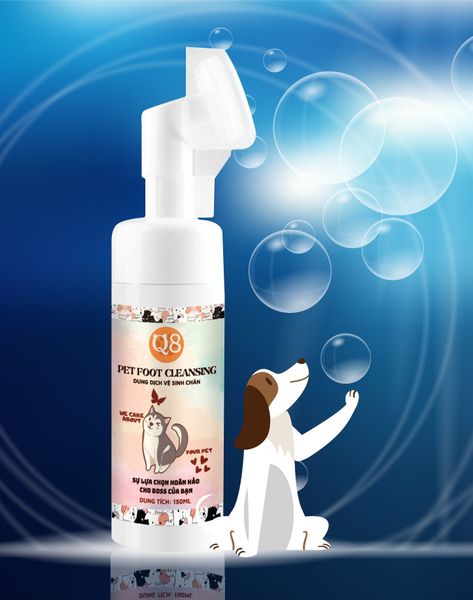 Bọt Vệ Sinh Bàn Chân Cho Chó Mèo Q8 chai 150ml