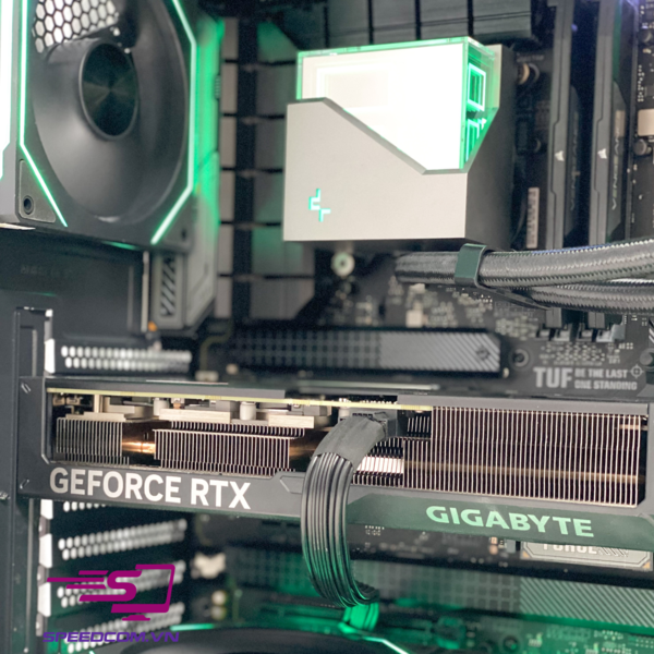 Core i7 14700K/Ram 32G Corsair/RTX 4070 Super 12GB/DEEPCOOL LT720/Z790 TUF Plus (GB147Z79N4)