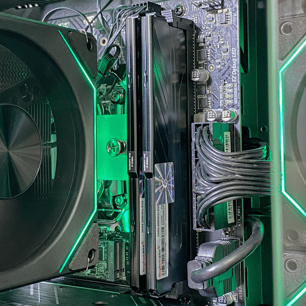 Core i5 13400F/RAM 16GB/RTX 3070Ti 8GB Likenew /NVME 256G/B760M (GB134B7614)