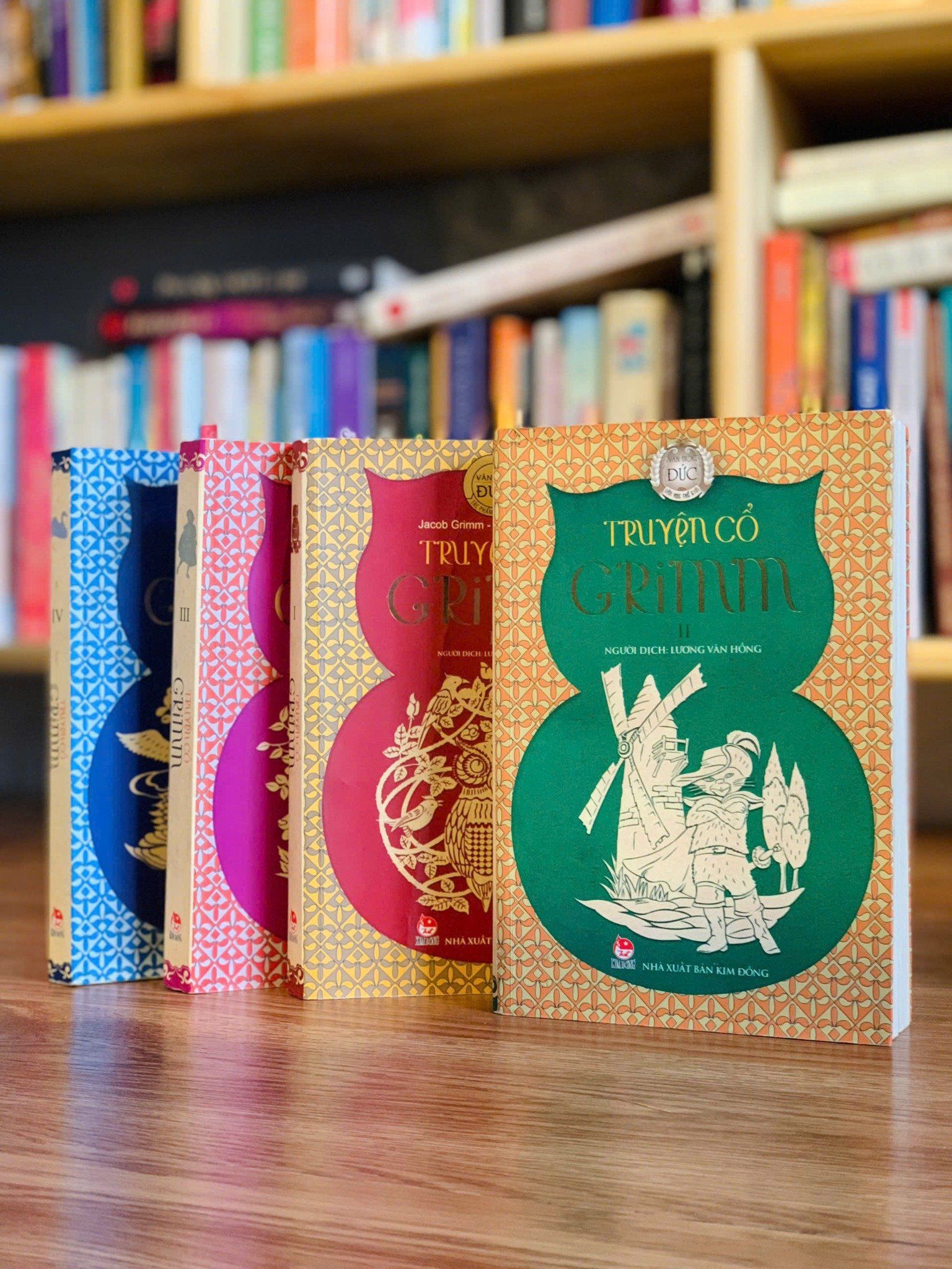  Bộ 4 cuốn Truyện cổ Grimm 
