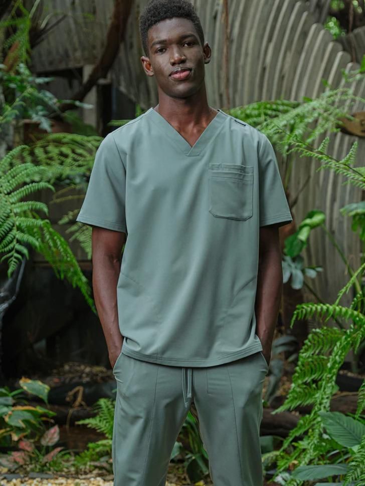 MAT04 - TRIO POCKET V-ESSENTIAL UNIFORM TOP