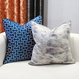  Yarn-dyed high-precision jacquard pillow 