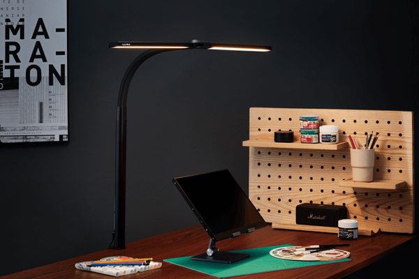 Đèn bàn LED HyperWork Luna DL01