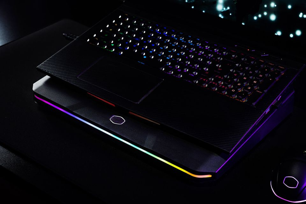 Đế Tản Nhiệt Laptop Cooler Master Notepal X150 Spectrum