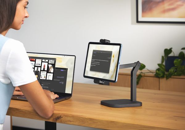 Thiết bị Stream Elgato Wave Desk Stand 10AAU9901