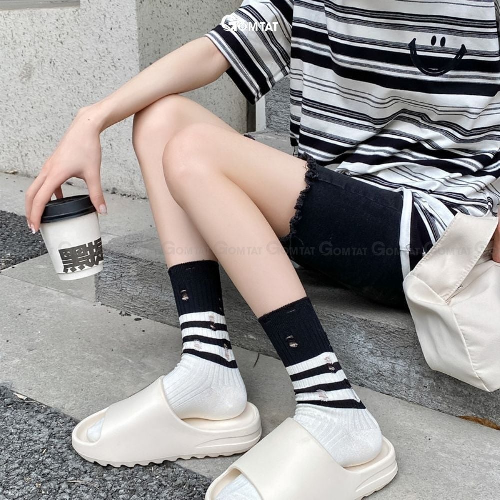 Combo 5 đôi tất nam nữ cao cổ kiểu rách GOMTAT phong cách Hàn Quốc, sợi cotton mềm mại, thoáng mát - CAOWASH-PO-3025-CB5