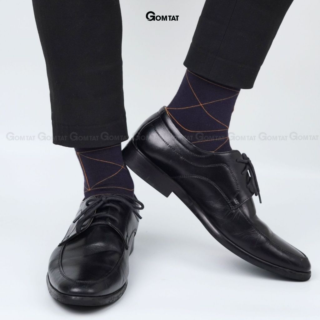 Hộp 10 đôi tất nam đi giày tây GOMTAT màu xanh và đen, vớ công sở nam cổ cao chất liệu cotton cao cấp - GOM-MIX17-CB10