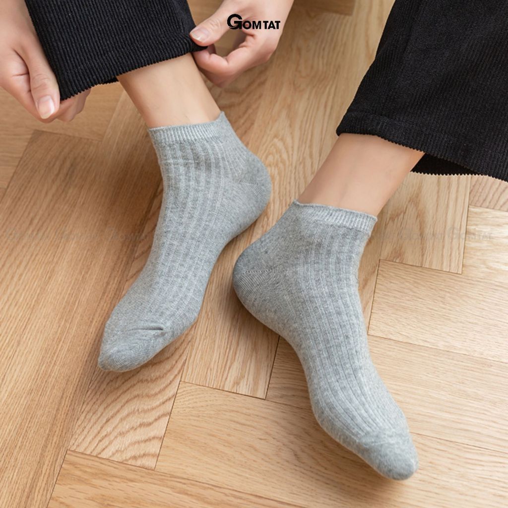 Combo 4 đôi tất vớ nam ngắn cổ GOMTAT, hoạ tiết gân chìm trơn màu chất liệu cotton khử mùi, mềm mại - NT2-FIVE-2005-CB4