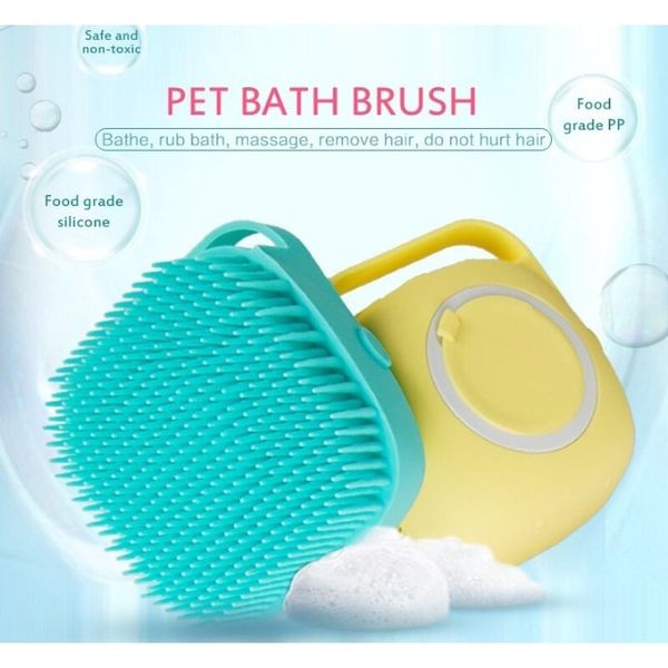 Bàn chải tắm có ngăn đựng sữa tắm